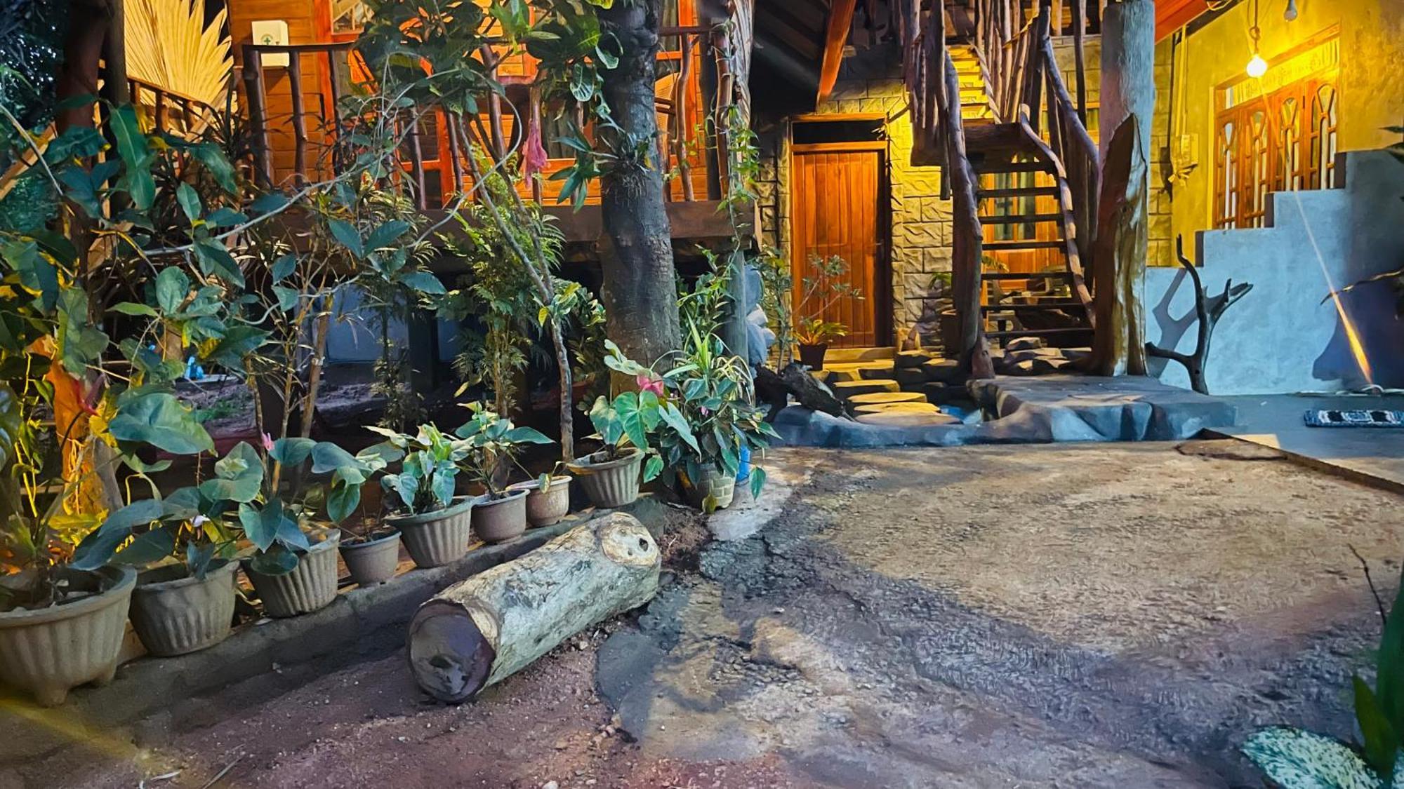 Shan Home Stay Сигирия Экстерьер фото